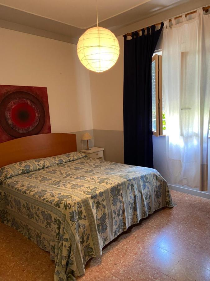 Appartamento Stella Marina A Due Passi Dal Mare E Dal Centro Марина-ди-Каррара Экстерьер фото